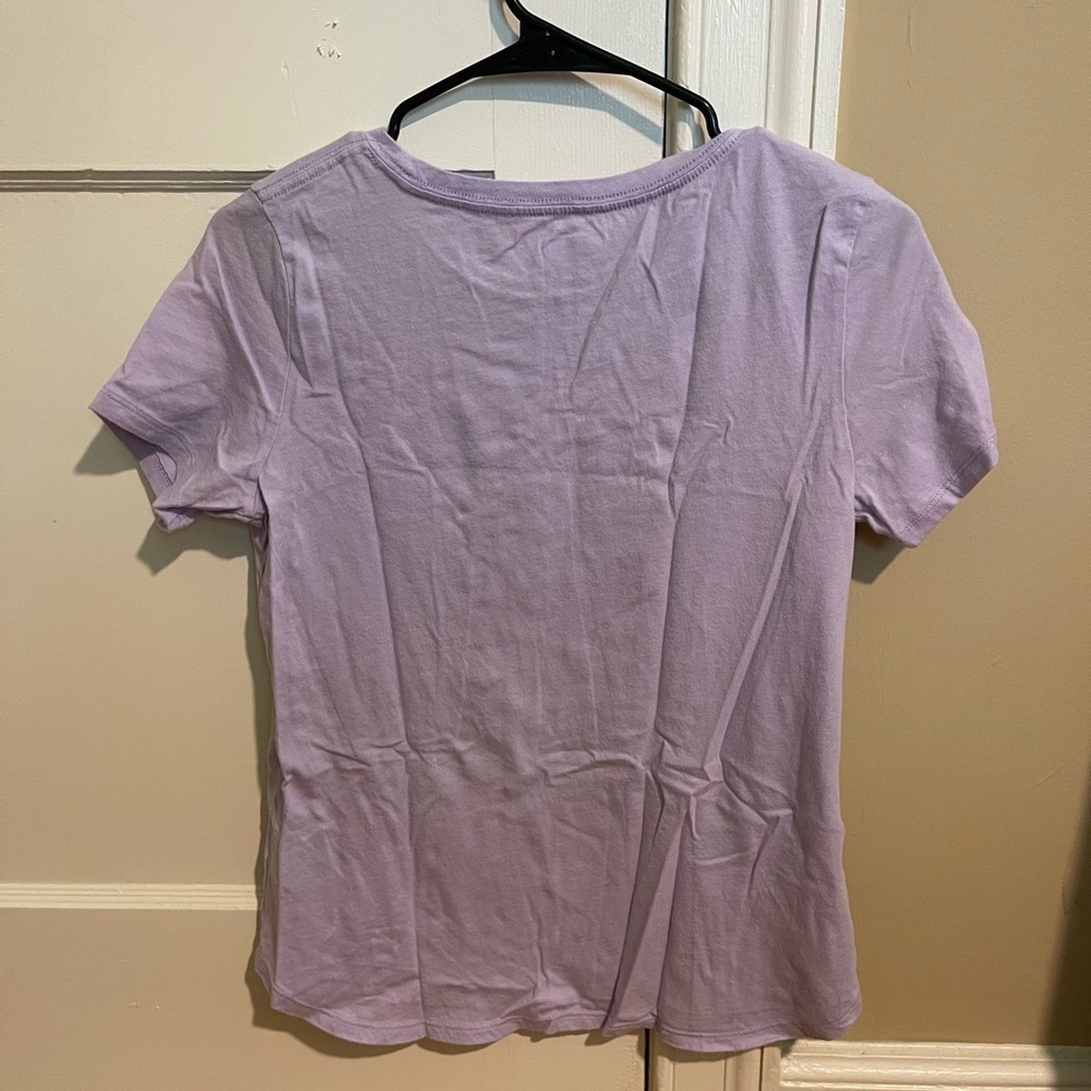 Old Navy purple basic tee - Picture 2 of 5